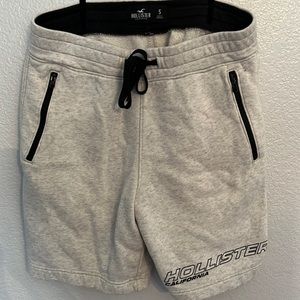 Hollister men’s size small light grey fleece shorts